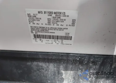 2017 Ford Explorer Sport z USA, uszkodzony, nr VIN 1FM5K8GT0HGC99065